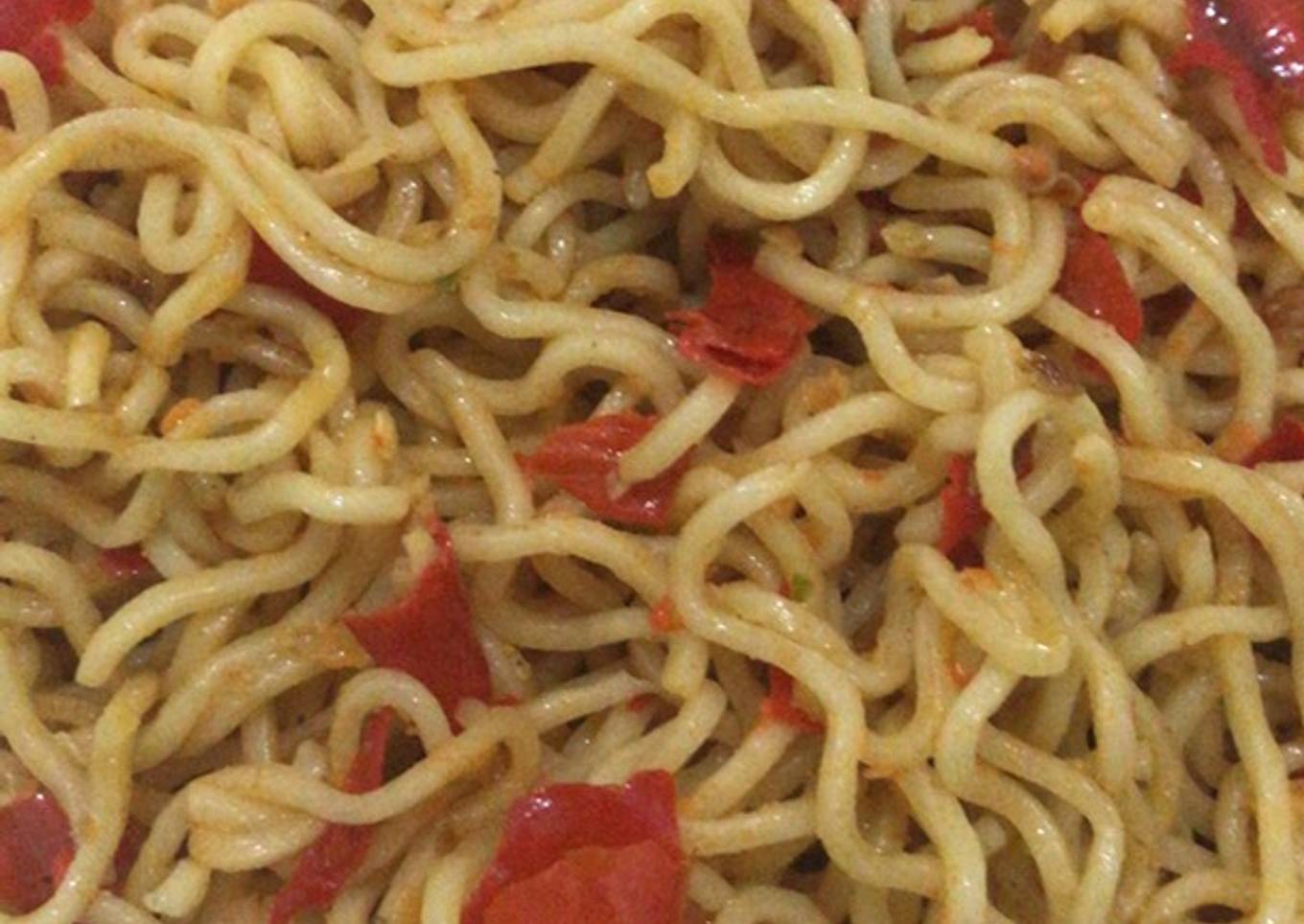 Cara Gampang Menyiapkan Indomie sambal geprek simpel dan enak, Enak
Banget