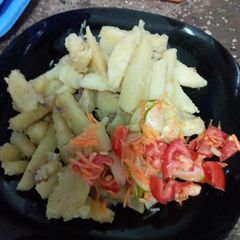 Garlic potato fries A picture of Garlic potato fries.