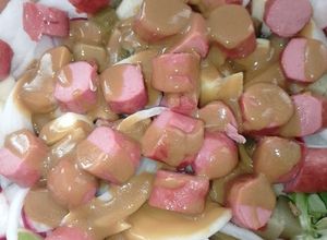 Una foto de Ensalada Bratwurst Ligera