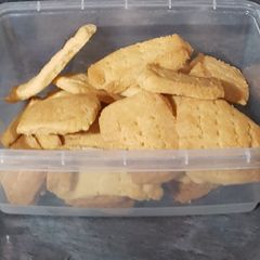 Easy homemade shortbread biscuits A picture of Easy homemade shortbread biscuits.