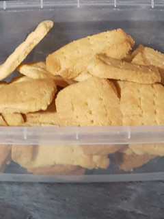 A picture of Easy homemade shortbread biscuits.