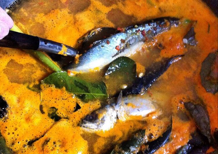 Resep Kembung Sayur asam | Cara Membuat Kembung Sayur asam Yang Lezat