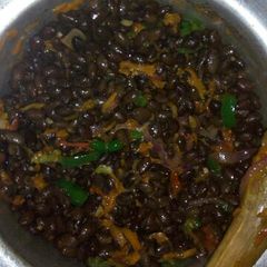 A picture of Stewed Njahi.