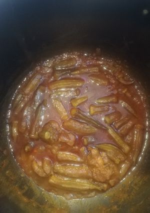 عکسی از دستور خورشت بامیه