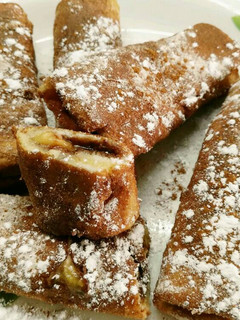 Una foto de Rollitos de plátano y chocolate