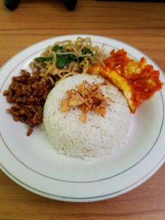 Foto resep Nasi Uduk Rice Cooker