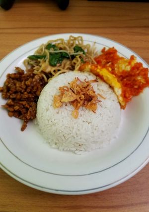 Foto resep Nasi Uduk Rice Cooker