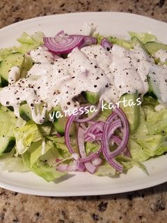 Φωτογραφία της συνταγής Δροσερή Σαλάτα με Ranch Dressing (Σάλτσα Μαγιονέζα και Γιαούρτι)