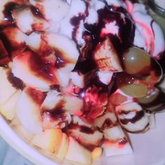 A picture of Yummmy fruit bowl😍.
