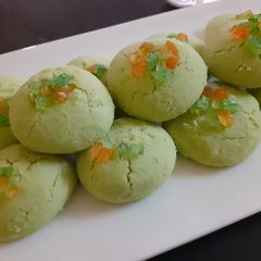 A picture of Pista nankhatai.