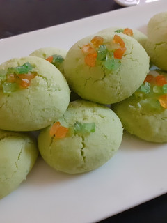 A picture of Pista nankhatai.