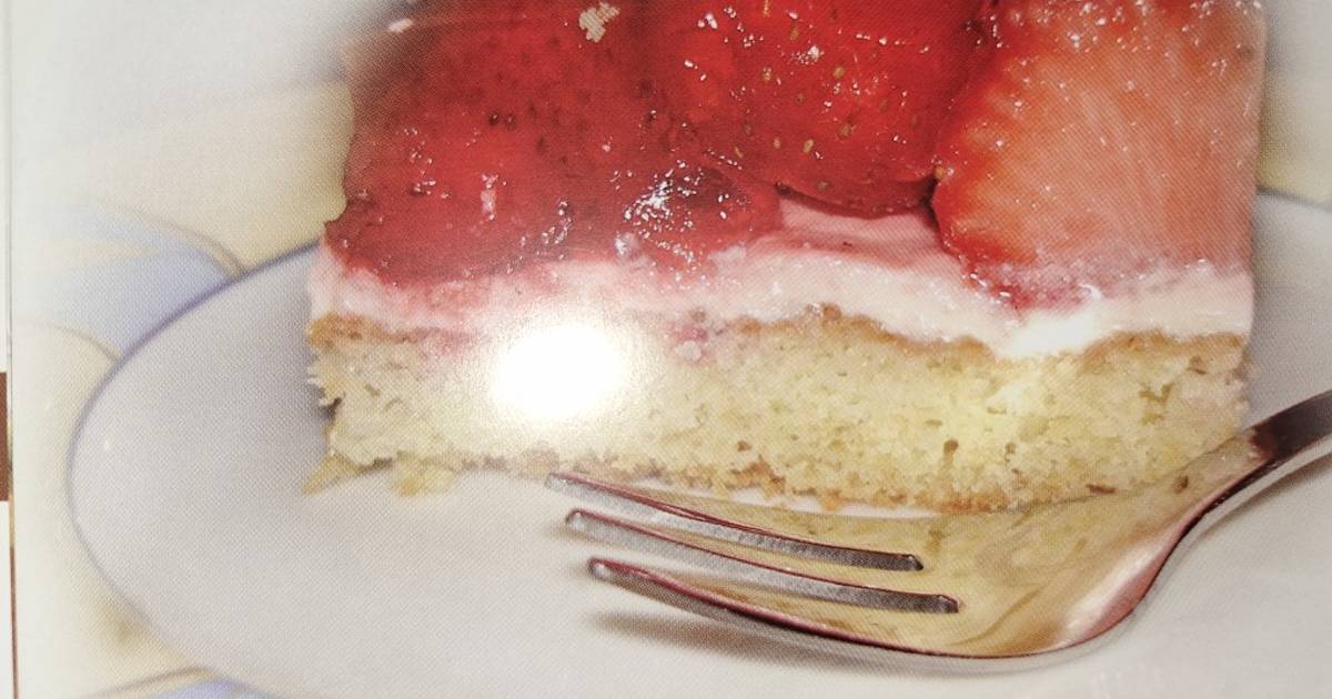 Erdbeerschnitte Rezept von Viktoria Kaufmann - Cookpad