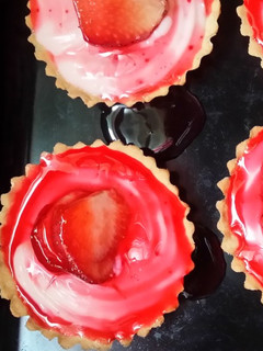 صورة لوصفة لي تارتولات بالفريز 🍓🍓🍓🍓🤤