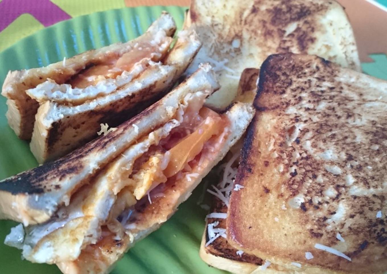 Sandwich telur roti tawar