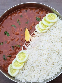 A picture of Rajma chawal.