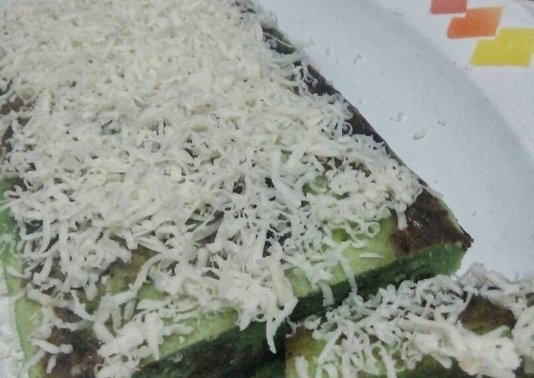 Cara Gampang Menyiapkan Roti bolu pandan kukus Anti Gagal