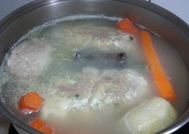 Caldo de Nadal al estilo Bou Magem