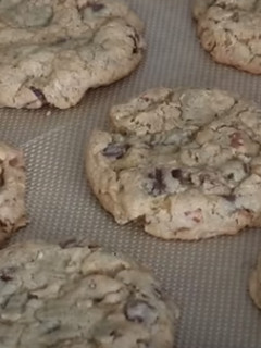 A picture of Doubletree Hotel's secret cookie recipe.