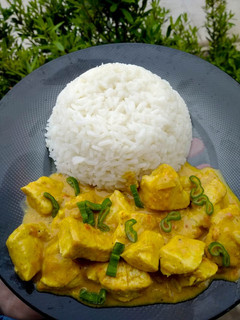 Una foto de Pollo al curry. ❤️