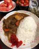 Curry y arroz japonés de estilo británico japonés CAREE- RAISU🇮🇳🇬🇧🇺🇾🇯🇵欧風カレーライス