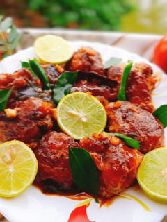 A picture of Chicken65.