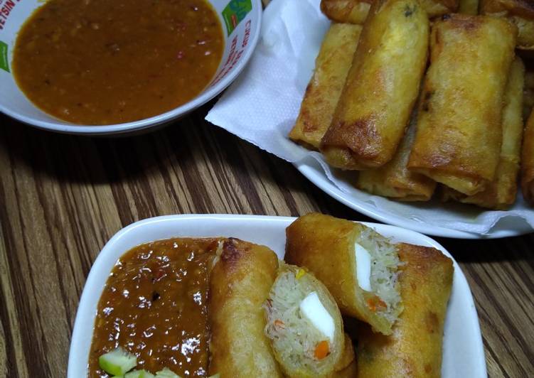 Lumpia isi bihun