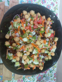 A picture of Chicpeas rajma salad.