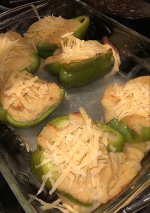A picture of Caulimash Stuffed Bell Peppers.