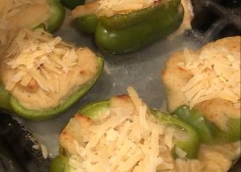 How to Cook Yummy Caulimash Stuffed Bell Peppers