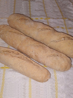 Una foto de Baguettes Caseras Sin Gluten, Veganas, Fáciles y Súper Ricas