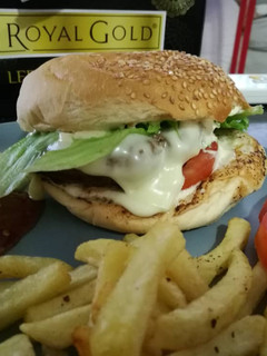 A picture of Homemade Burger.