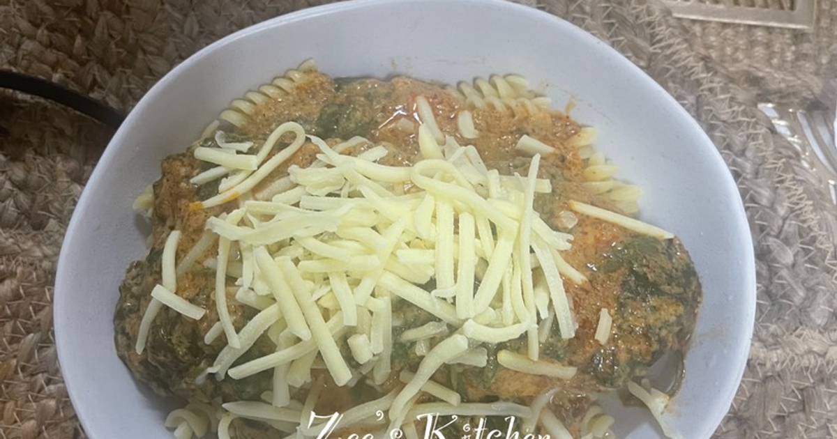 Salmon Spinach butter Cream Recipe by Zee - Cookpad