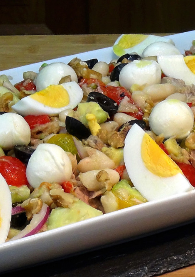 Una foto de Ensalada fácil de legumbres (Hoy de Alubias) fácil