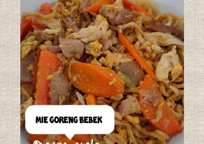 Mie goreng bebek