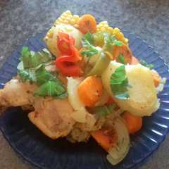 A picture of Pollo a la cacerola con verduras ♡.