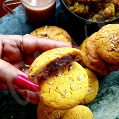 A picture of Wheat Flour Mango Chocolate Cookies.