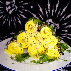 A picture of Microwave khandvi.
