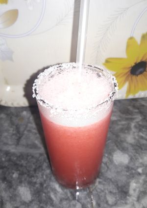 A picture of S&P (Strawberry & Pineapple slush)#ramadankitayari.