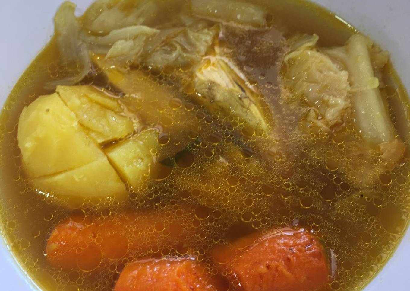 Sopa de pollo muy curativa