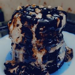 One Bowl/Pull Up Choco Walnut Cake A picture of One Bowl/Pull Up Choco Walnut Cake.