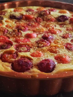 Una foto de Clafouti de cereza