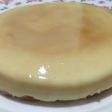 Tarta de limón con leche evaporada y base de bizcochos (sin horno)