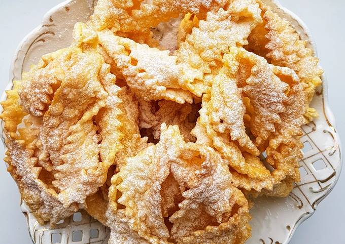 Хрустики к чаю пошаговый рецепт с фото (10796 просмотров)