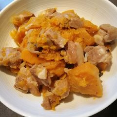 A picture of Pork Ribs and Pumpkin.