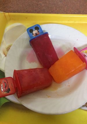 A picture of Colourful ice candy.