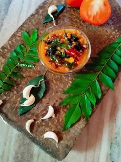 টমেটো রসুনের চাটনি (Tomato rasuner chutney recipe in Bengali) রেসিপির প্রধান ছবি