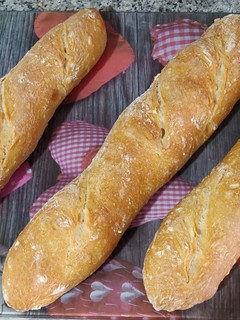 Una foto de Pan baguette tmx31