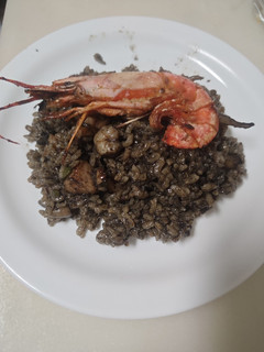 Una foto de Arroz negro 2