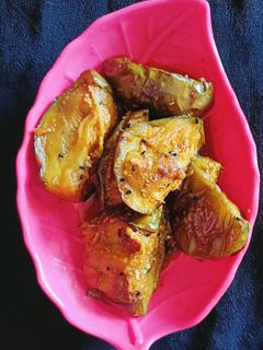 বেগুনের ঝাল (beguner jhal recipe in Bengali) রেসিপির প্রধান ছবি