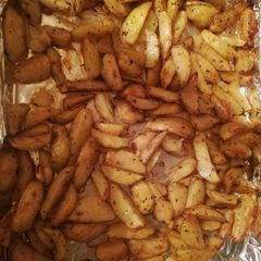A picture of Oven baked potatoes.